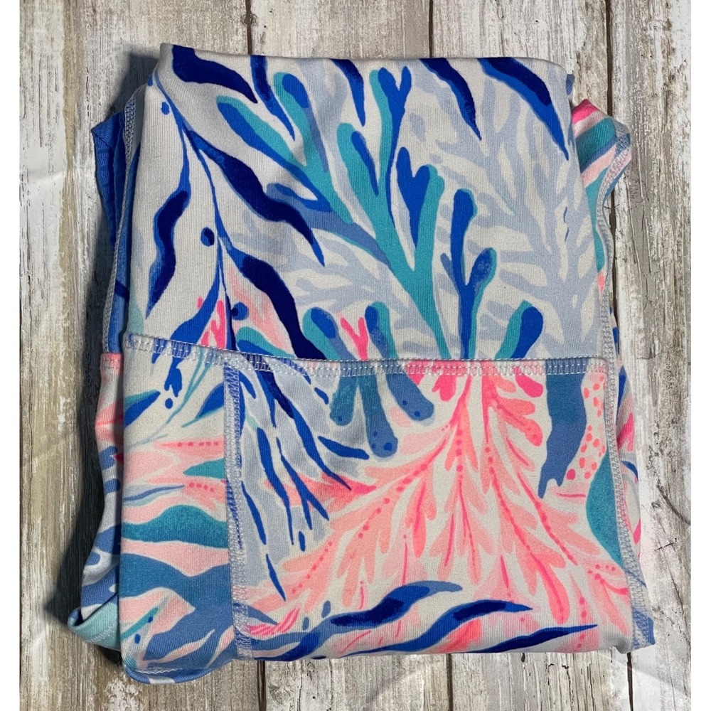 Lilly Pulitzer Luxletic Capri‎ Leggings Coral Reef Print Activewear Womens small